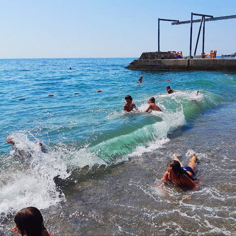 безопасность детских лагерей алушта фото